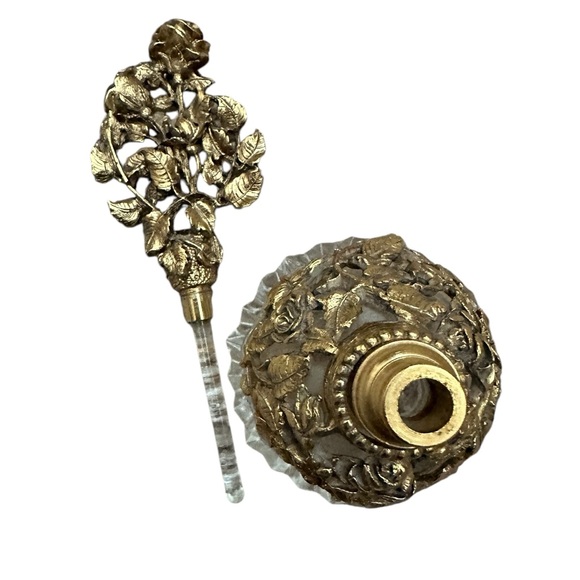 Antique Matson Ormolu Rose Filigree 6" Perfume Bottle w/ Glass Stopper/Dauber - Picture 3 of 8